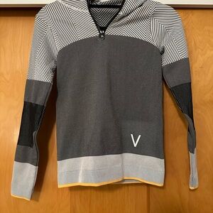 Stylish Gray Women's Sweater